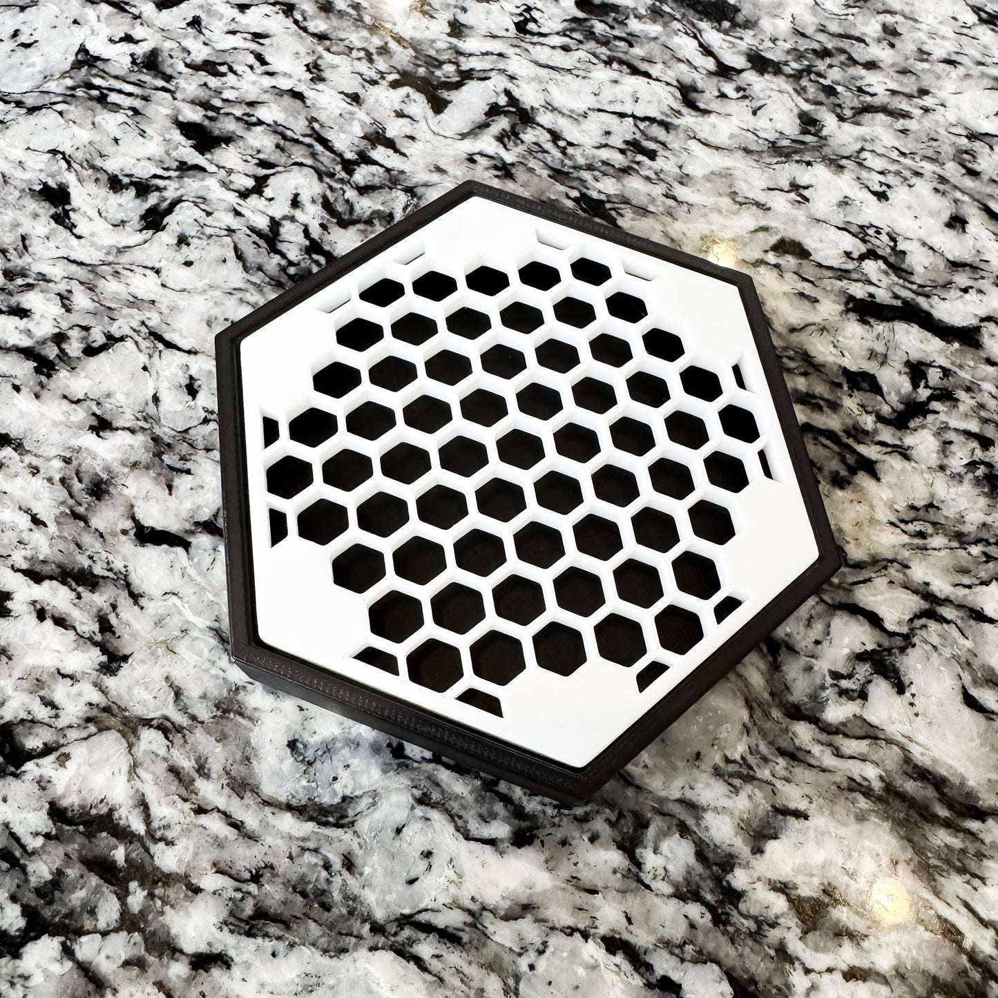 Levitation Coaster - Hexagon Edition in Classic White - Set of 2